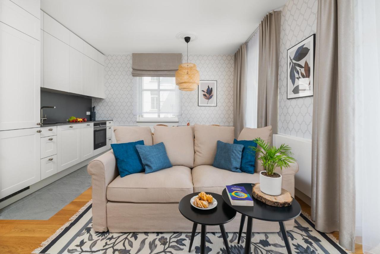 W Sercu Warszawy Apartamenty Warsaw Ngoại thất bức ảnh