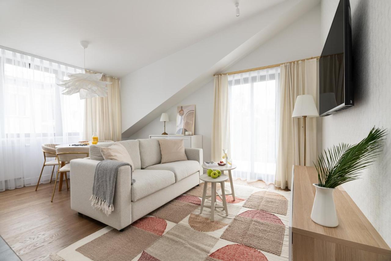 W Sercu Warszawy Apartamenty Warsaw Ngoại thất bức ảnh