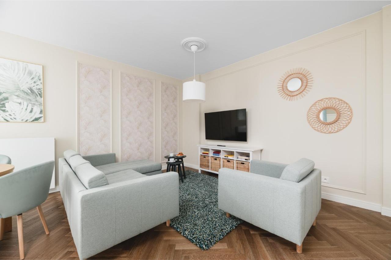 W Sercu Warszawy Apartamenty Warsaw Ngoại thất bức ảnh