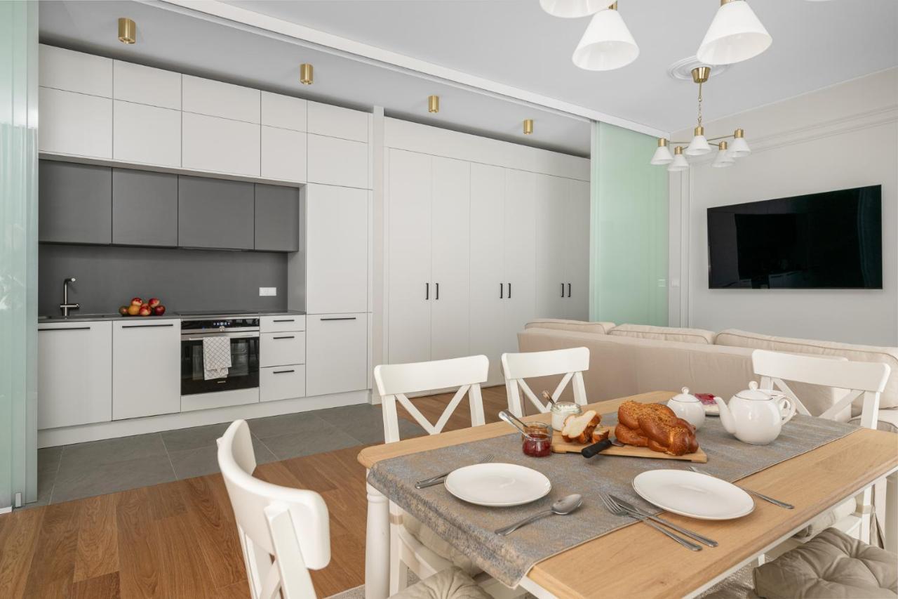 W Sercu Warszawy Apartamenty Warsaw Ngoại thất bức ảnh